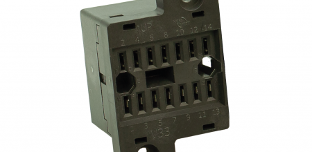 V33 socket – push-in terminal, panel mount